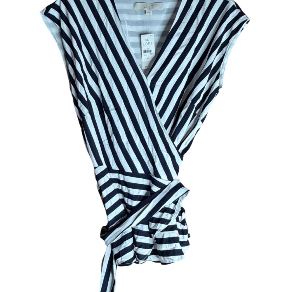 Wrap peplum Elegant Top XS Black White Striped wrap around Classic NEW!